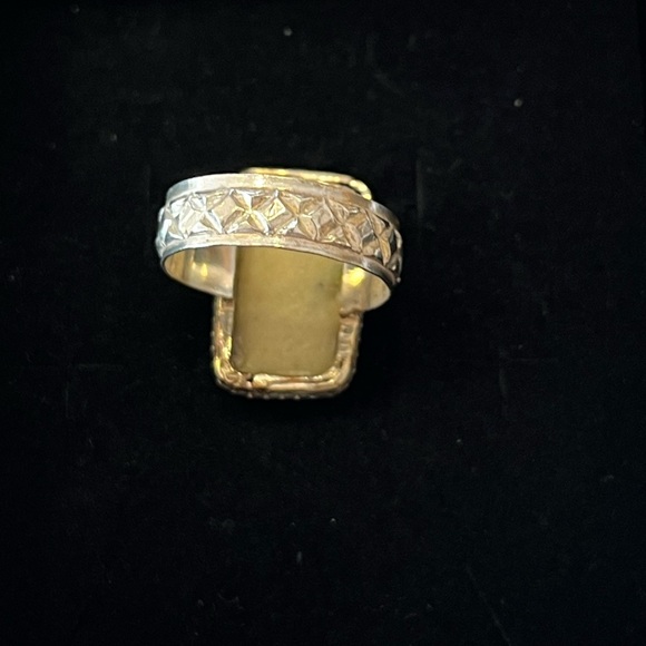 Beautiful abalone stone ring, size 7.5 - Picture 6 of 8